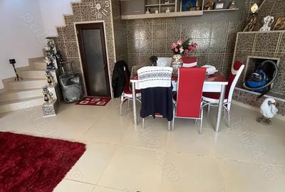 Casă cu 6 camere în Poroinica - 1