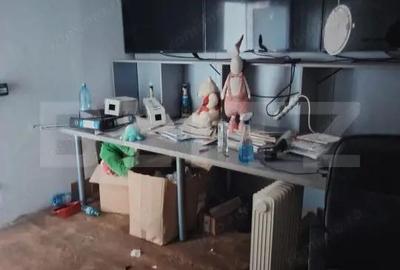 Spațiu comercial, de 184 mp, în Micro 12