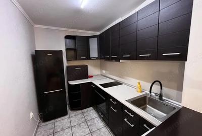 Garsonieră decomandată în Central - 2