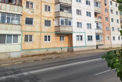 Apartament cu 3 camere la Târgu Secuiesc - 1