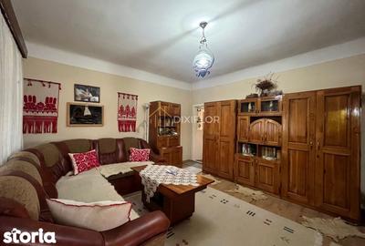 Casă cu 3 camere cu Teren 900 Mp în Central - 8