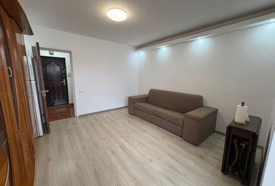 Garsonieră semidecomandată, mobilată în Apărătorii Patriei