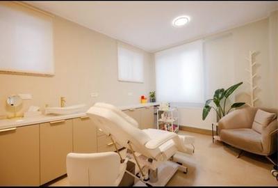 Spațiu comercial, de 65 mp, în Central - 8