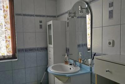 Casă cu 5 camere în Zăvoi - 7