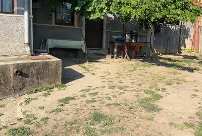 Casă cu 4 camere în Criștelec - 2