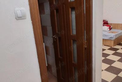 Garsonieră decomandată în Titan - 2