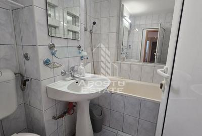 Apartament cu 4 camere si 2 bai, bloc cu lift, zona Circumvalatiunii - 8