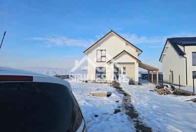 Casă individuală cu 4 camere cu Canalizare în Șura Mică - 2