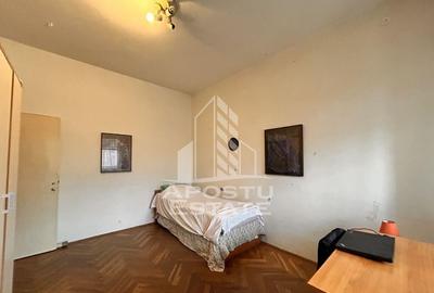 Oportunitate de investi?ie , 4 camere, loc de parcare, i... - 1