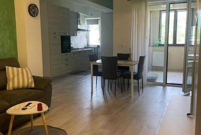 Apartament cu 2 camere semidecomandat în Central