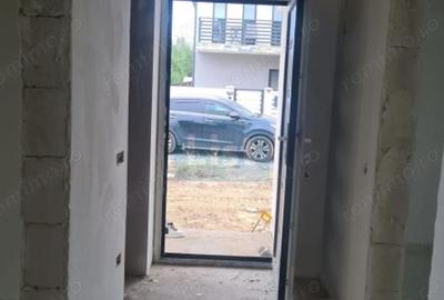 Casă cu Canalizare în Nord - 2