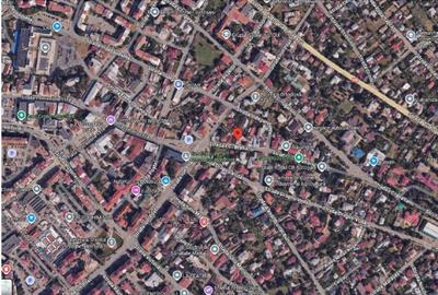 Casă cu 3 camere cu Teren 237 Mp în Central - 11