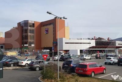Spațiu comercial, de 5,139 mp, în Central - 2