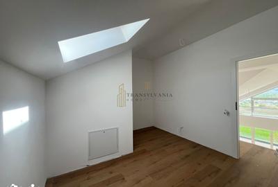Apartament cu 4 camere în Trei Stejari - 1