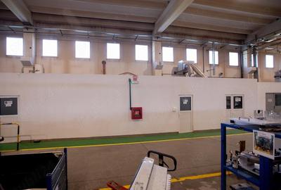 Spațiu comercial, de 5,100 mp, în Central - 4