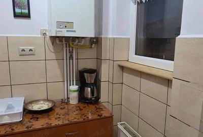 Garsonieră decomandată în Central - 2