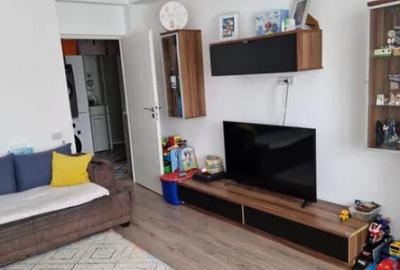 Apartament 2 camere, decomandat - zona Tractorul. - 1