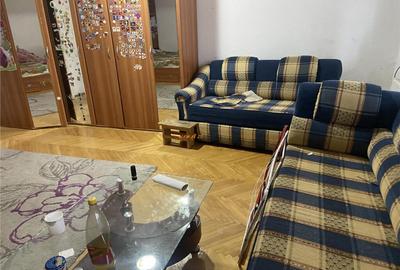 Apartament 4 camere , zona cetrala - Teatru Focsani ,123 mp - 4