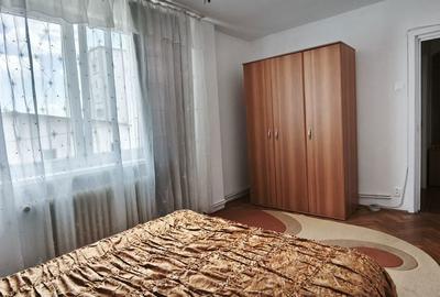 Apartament cu 2 camere decomandat în Semicentral - 2