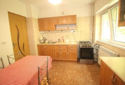 Inchiriere apartament 3 camere|Universitate|bloc 1980 - 3