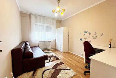 Apartament cu 3 camere decomandat în Decebal - 10