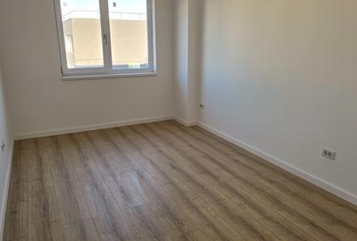 Apartament cu 3 camere decomandat în Basarabia - 9