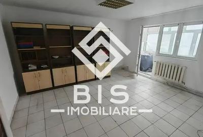 Apartament 4 camere- Pretabil ca Spatiu - 10