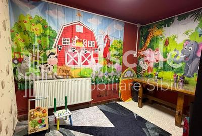 Spațiu comercial, de 41 mp, în Central - 8
