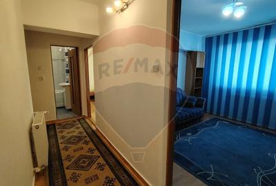 Apartament cu 3 camere Apartament cu 3 camere - 4