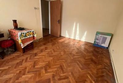 Apartament cu 2 camere decomandat în Dărmănești - 3