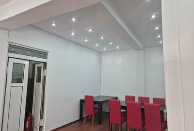 Casă individuală cu 8 camere cu Teren 300 Mp în Central - 14