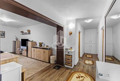 Casă cu 5 camere cu Teren 408 Mp în Coiciu - 11
