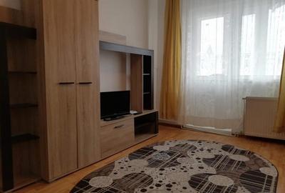Apartament decomandat cu 2 camere, zona Astra - 2