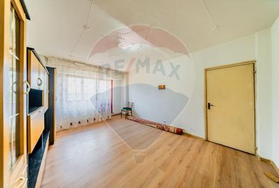 Apartament cu 2 camere de vanzare in zona UTA - 3