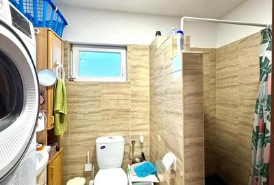 Casă cu 4 camere cu Canalizare în Sânmihaiu Român - 9