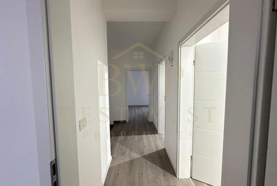 Duplex 1/2, 4 camere, 3 băi, la strada principală Mosnita Veche - 14