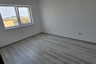 Apartament cu 2 camere decomandat în Sânpetru - 2