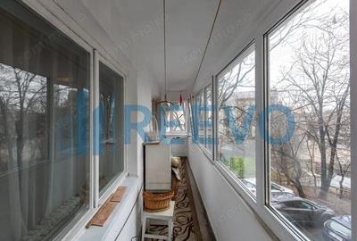 Apartament cu 4 camere decomandat în 9 Mai - 9