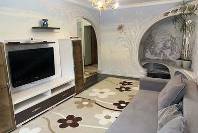 Apartament cu 3 camere decomandat în Giurgiului - 6