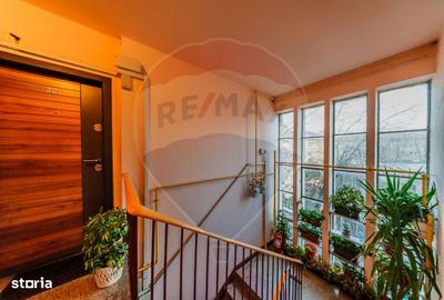 Apartament cu 2 camere, mobilat în Central