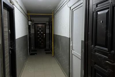 Garsonieră nedecomandată în Girocului