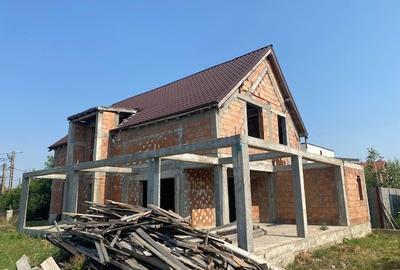 Vila noua 5 camere p+m caramida, central mosnita - 2