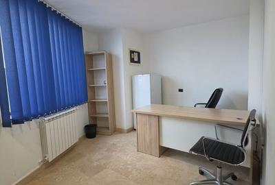 Spațiu comercial, de 1,100 mp, în Central - 8