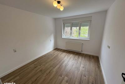 Apartament cu 3 camere în Micro 15