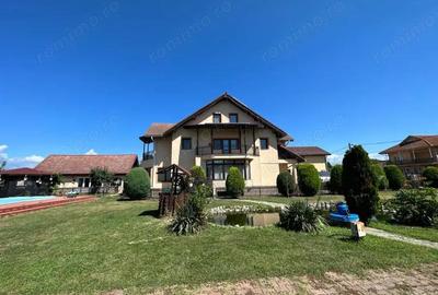 Vanzare proprietate impunatoare, strada Bujorului - cartier Primaverii - 1