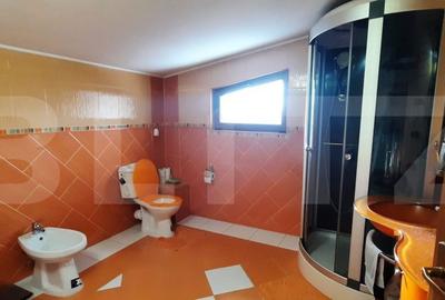 Casă cu 4 camere cu Teren 342 Mp în Micro 17 - 1