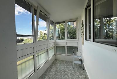 Apartament cu 2 camere circular, mobilat în Titan - 2