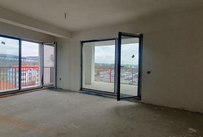 Apartament 3 camere, terasa 20 mp, 2 bai, zona Vivo - 2