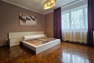 Apartament cu 3 camere decomandat, mobilat în Plopilor - 2