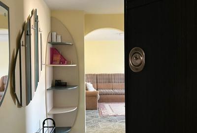 Apartament cu 2 camere decomandat în Florilor - 6